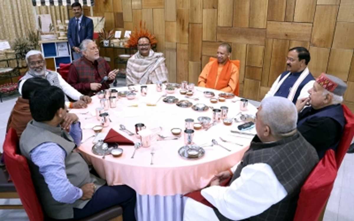 मुख्यमंत्री ने तय किए हर जिले में प्रभारी मंत्री, जनता से करेंगे सीधा संवाद